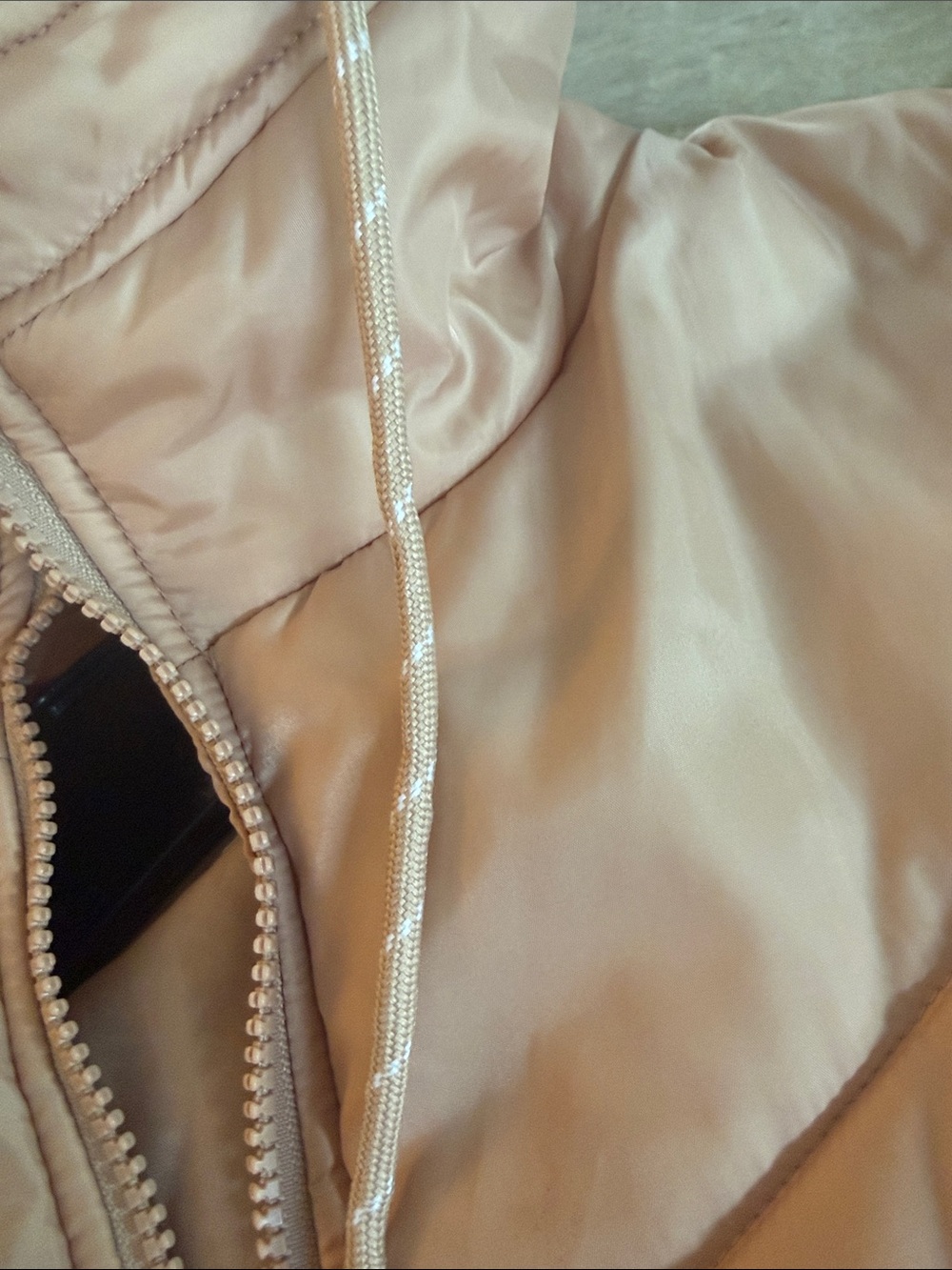Zella Sleeveless Hooded Puffer Vest - Blush Drawstring Pockets M - Picture 6 of 6